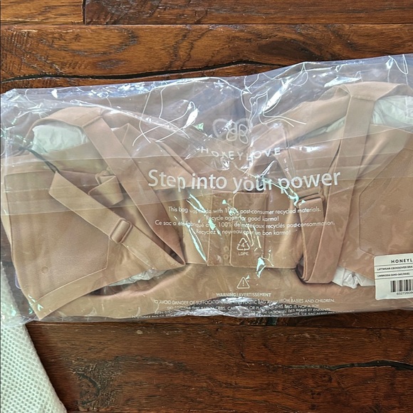 Honeylove Tan Bra with Mesh Bag - Picture 3 of 5